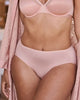 PRETTY PINK